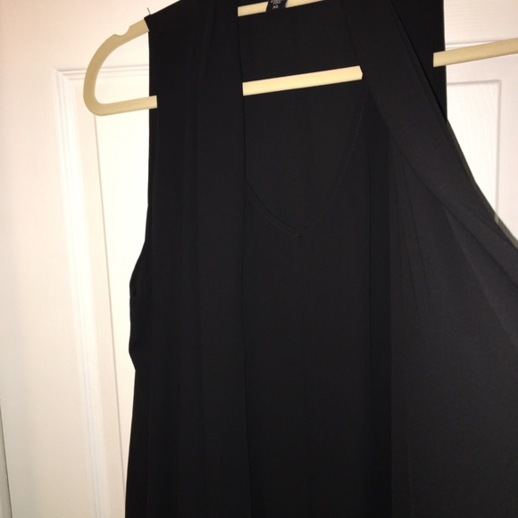 KAREN KANE NWT AUTHENTIC BLACK DRAPE FRONT SLEEVELESS BLOUSE - Picture 14 of 15